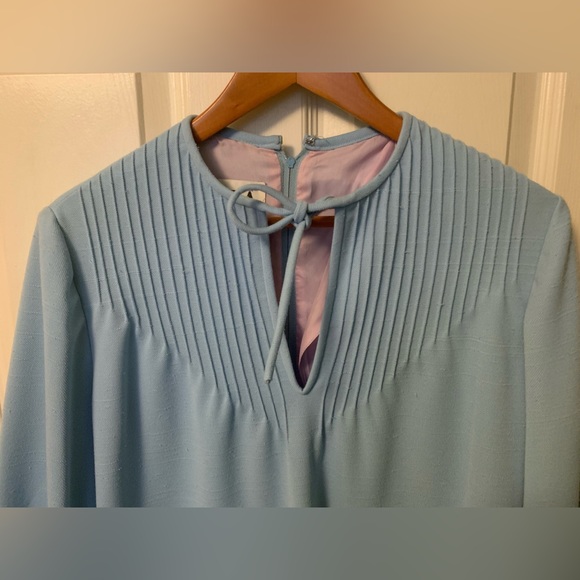 Vintage Rona New York Midi Dress With Bishop Sleeves and Pockets - Picture 2 of 9